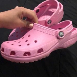 Light pink crocs